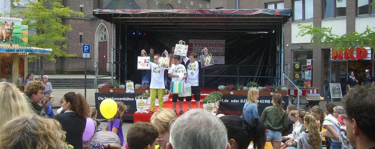 15. Herbstmarkt des Gewerbekreis Giesenkirchen...