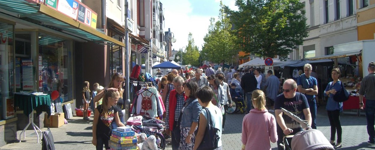 16. Herbstmarkt des Gewerbekreis Giesenkirchen...